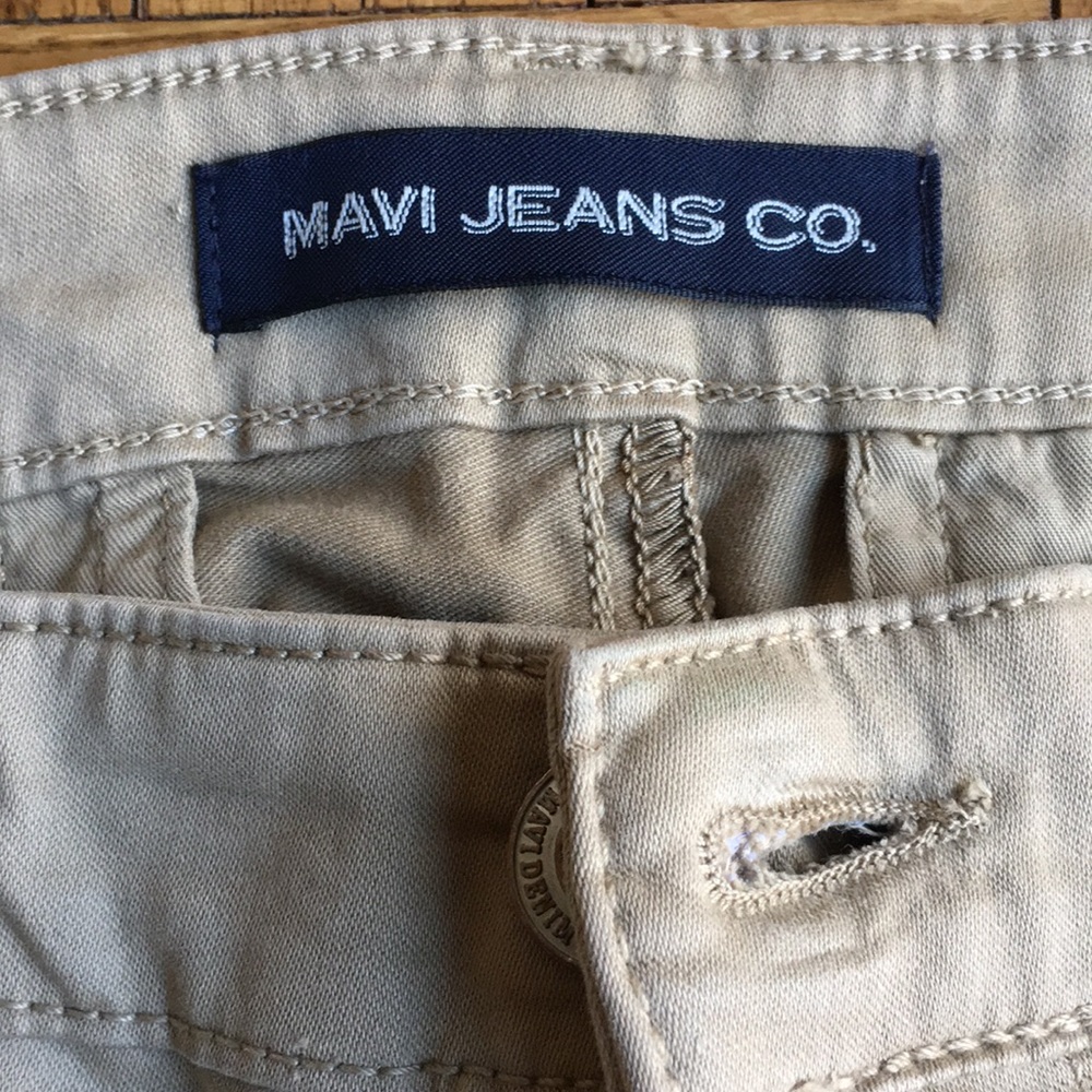Mavi tan chinos.  Edward Relaxed Straight leg